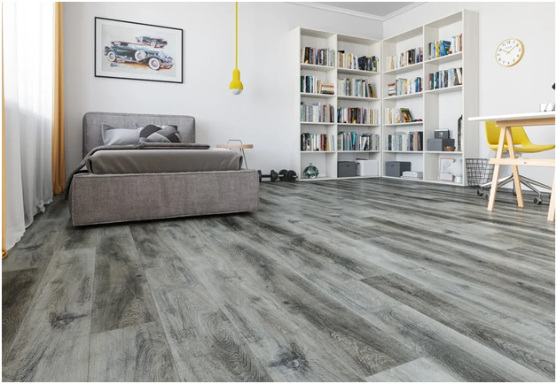 Кварцевый ламинат SPC в детской комнате 