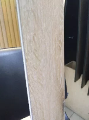 Доска ламината SPC