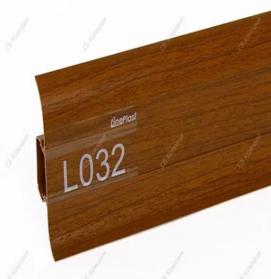 Плинтус  Line plast L032 Палисандр в Москве