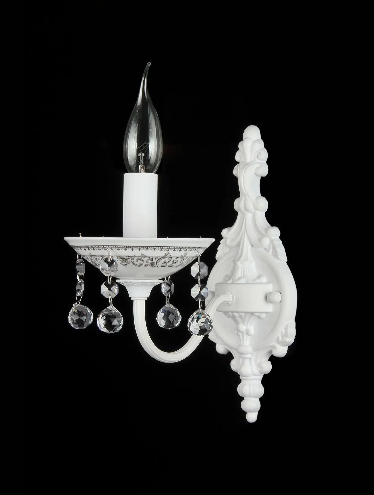 Настенный светильник (бра) Maytoni ARM386-01-W