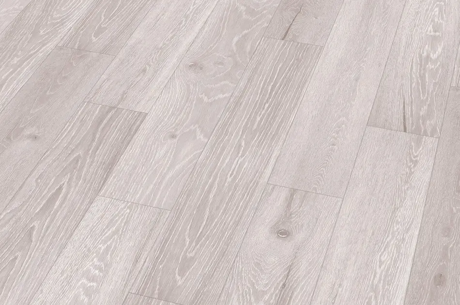 Пробковый пол с дизайном под дерево