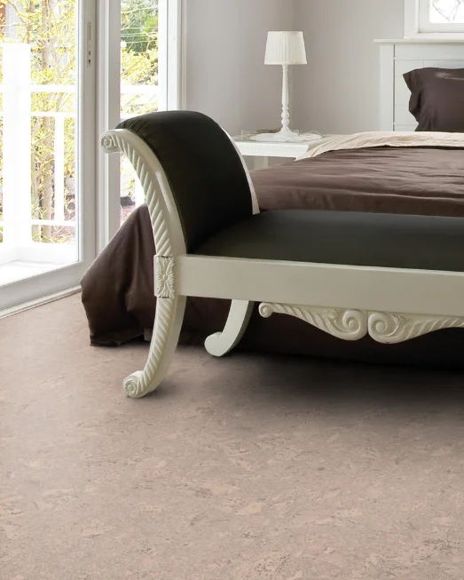 Замковый пробковый пол Wicanders Personality P 802002 Timide в интерьере