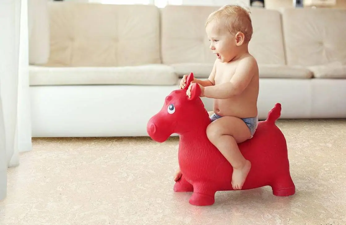 Пробковый пол на замках Madeira Creme (Швейцария)