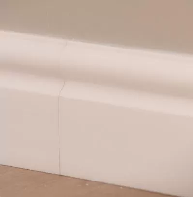 Плинтус Orac Axxent SX137 в Москве