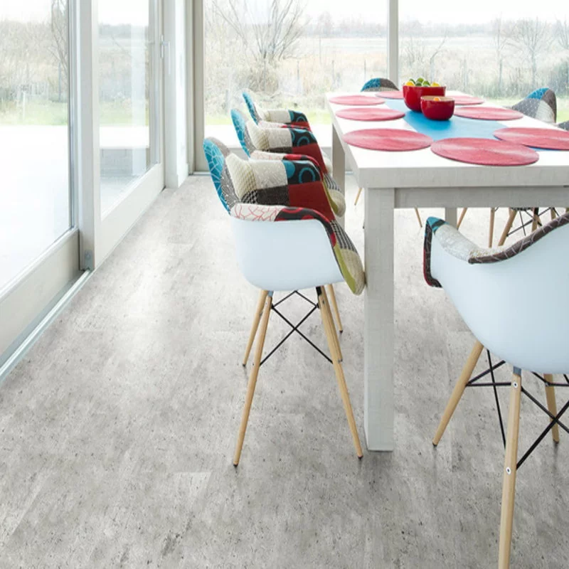 Пробковый пол с дизайном под дерево