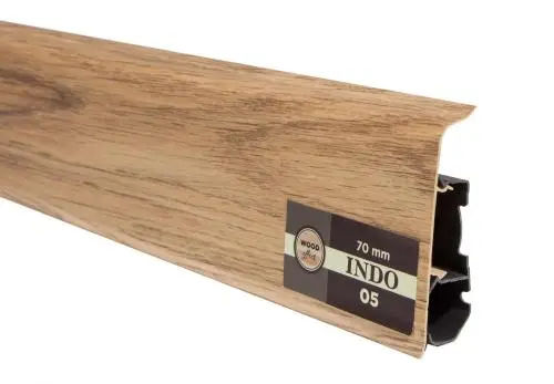 Пластиковый плинтус напольный цена