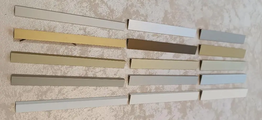 Расширение ассортимента микроплинтусов Laconistiq