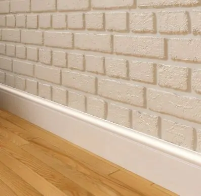 Купить белый плинтус МДФ
