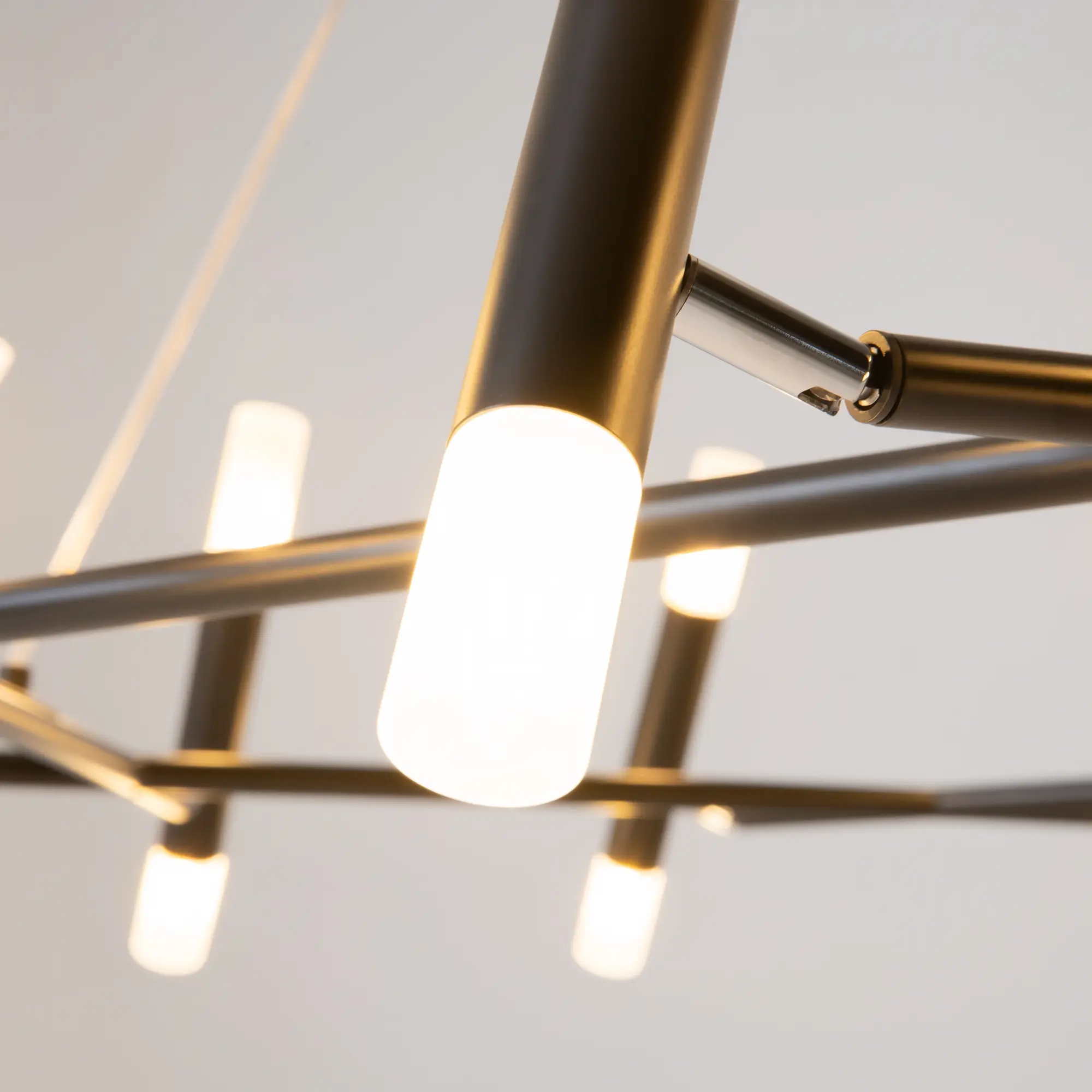 Подвесной светильник Maytoni MOD031PL-24B