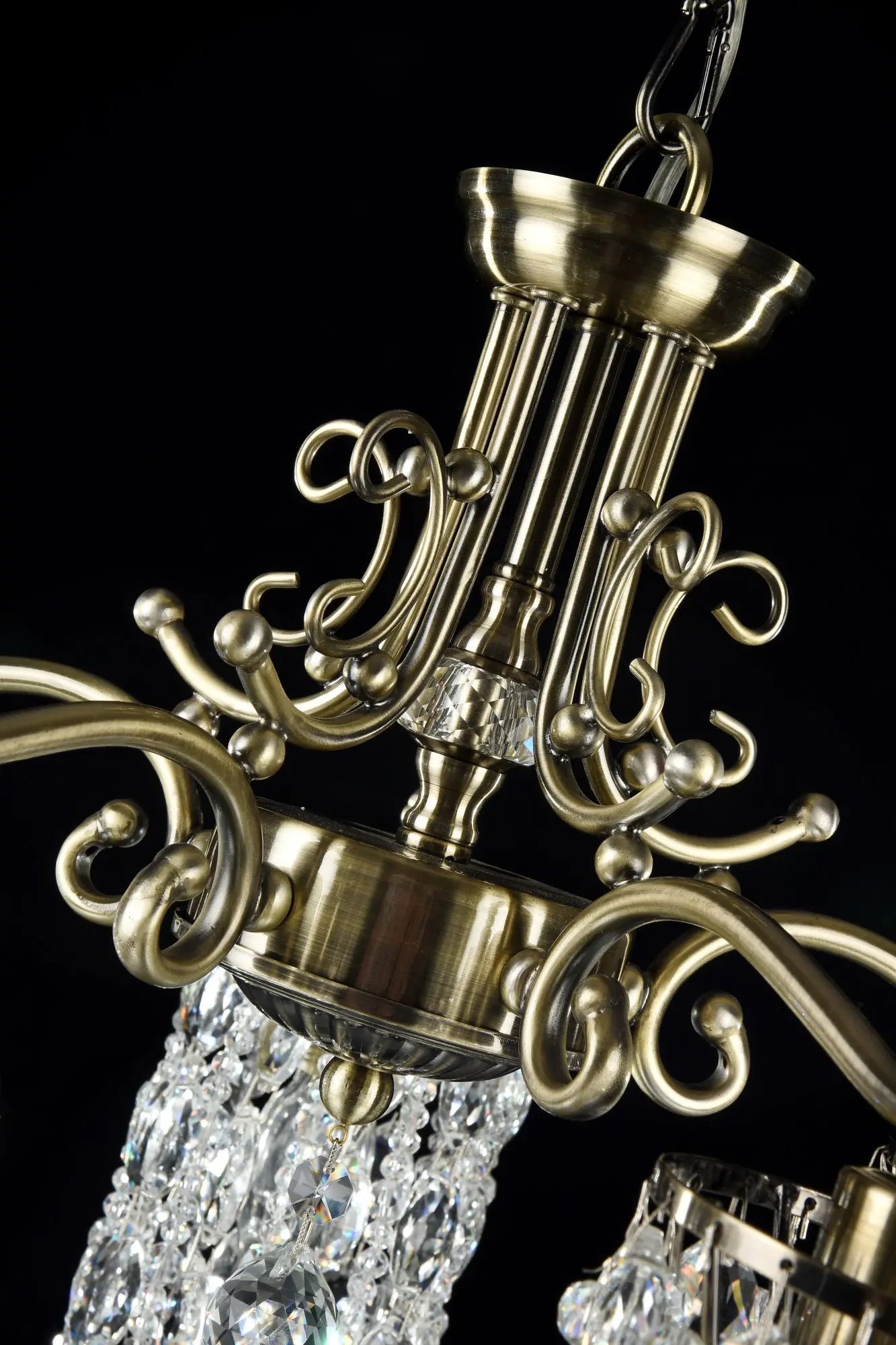 Люстра Maytoni DIA107-PL-05-R