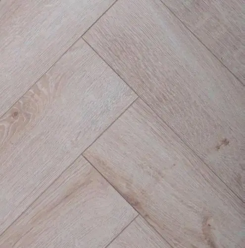 Ламинат елочка Thys Дуб Vicence (левая) в интерьере