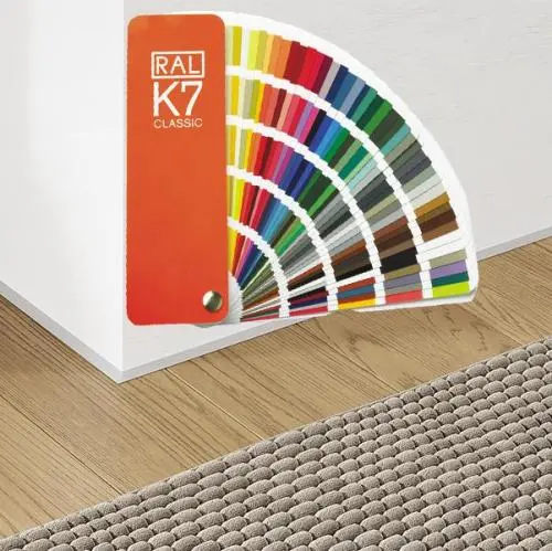 Микроплинтус с пружинами в любом цвете по RAL