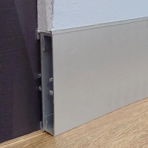 Плинтус алюминиевый вставка BFM ProFile 40-6010 серебро купить