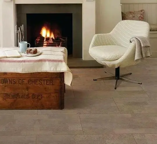 6 мм клеевой пробковый пол WICANDERS AJ2R002 Identity Tea в интерьере