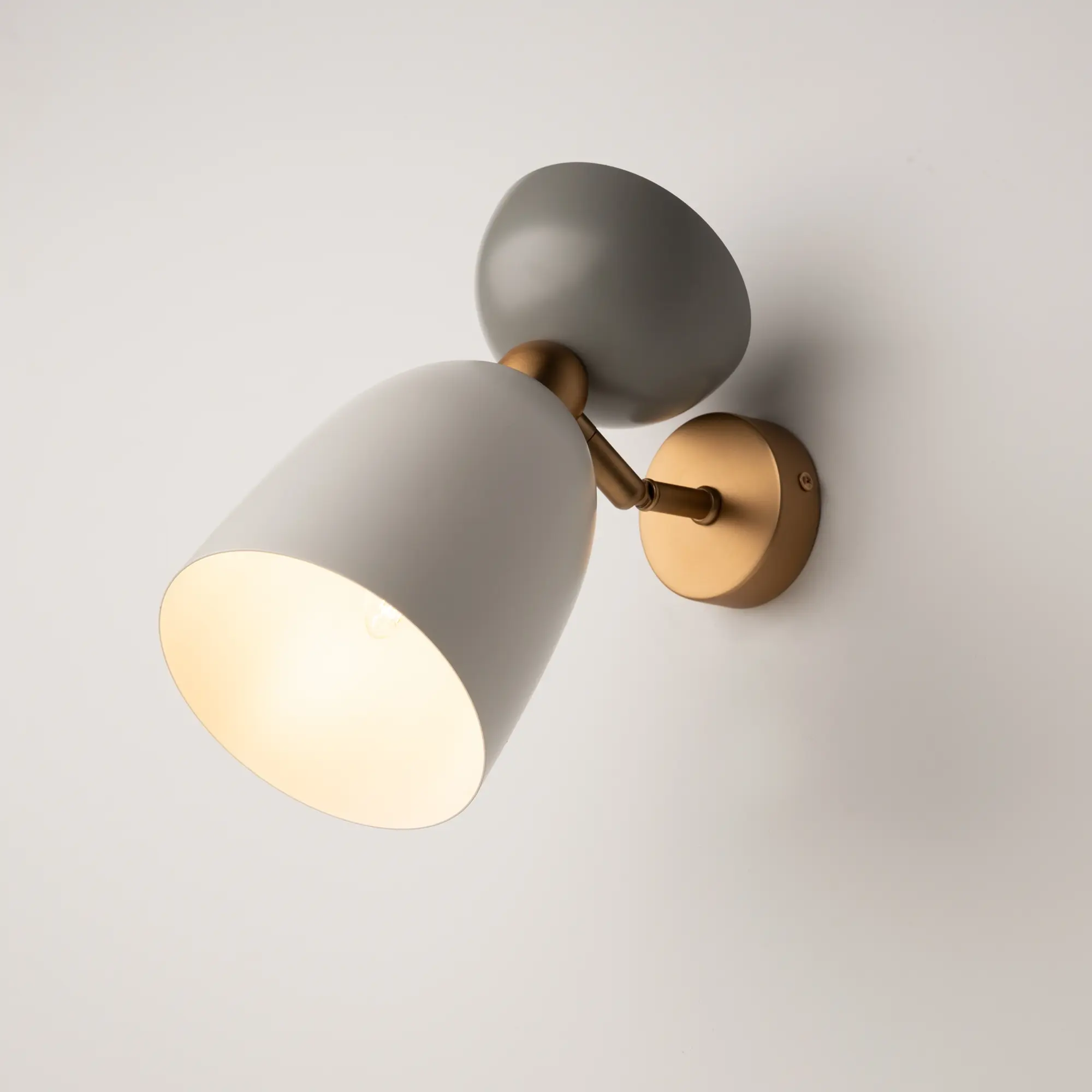 Настенный светильник (бра) Maytoni MOD113WL-01W