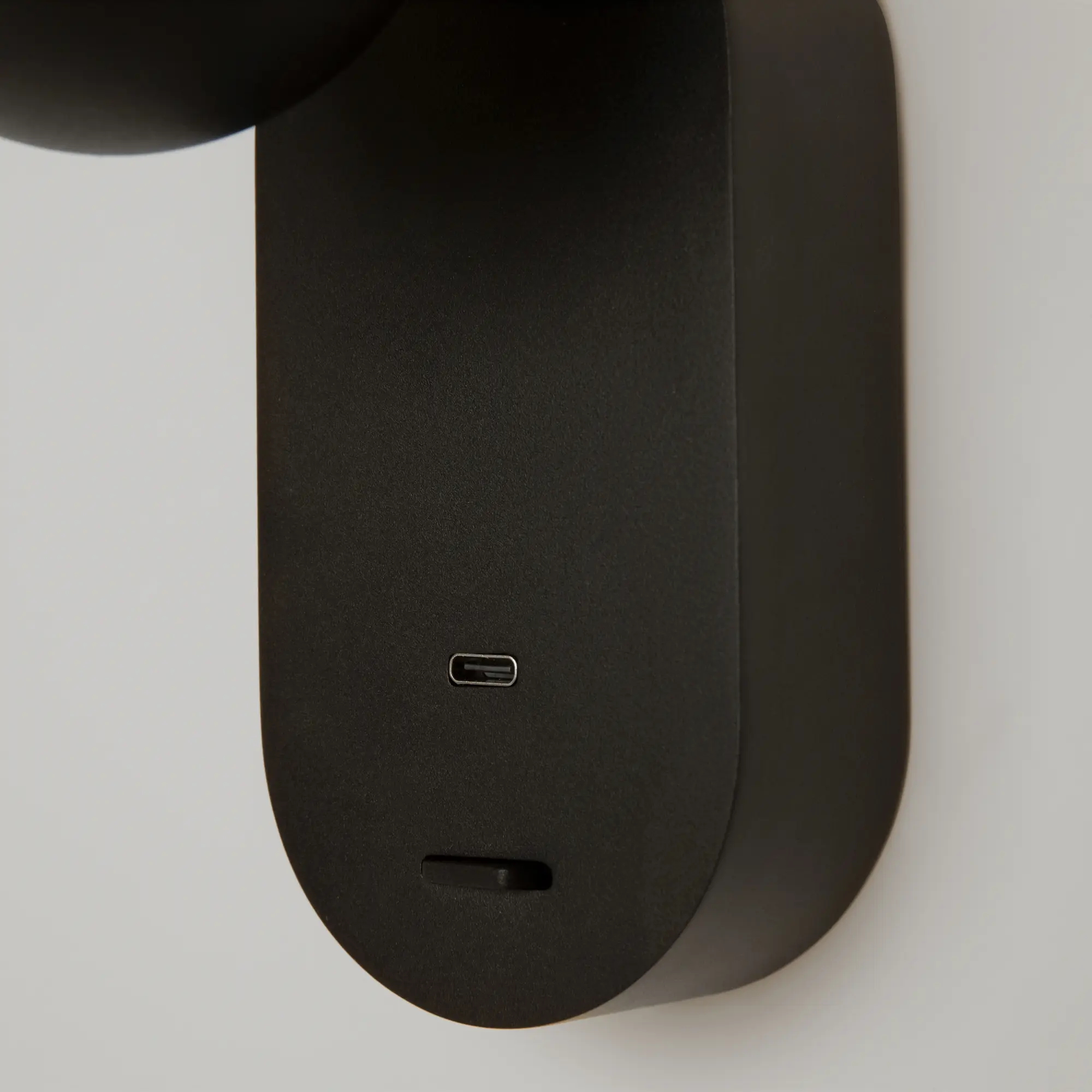 Настенный светильник (бра) Maytoni MOD434WL-L5B3K