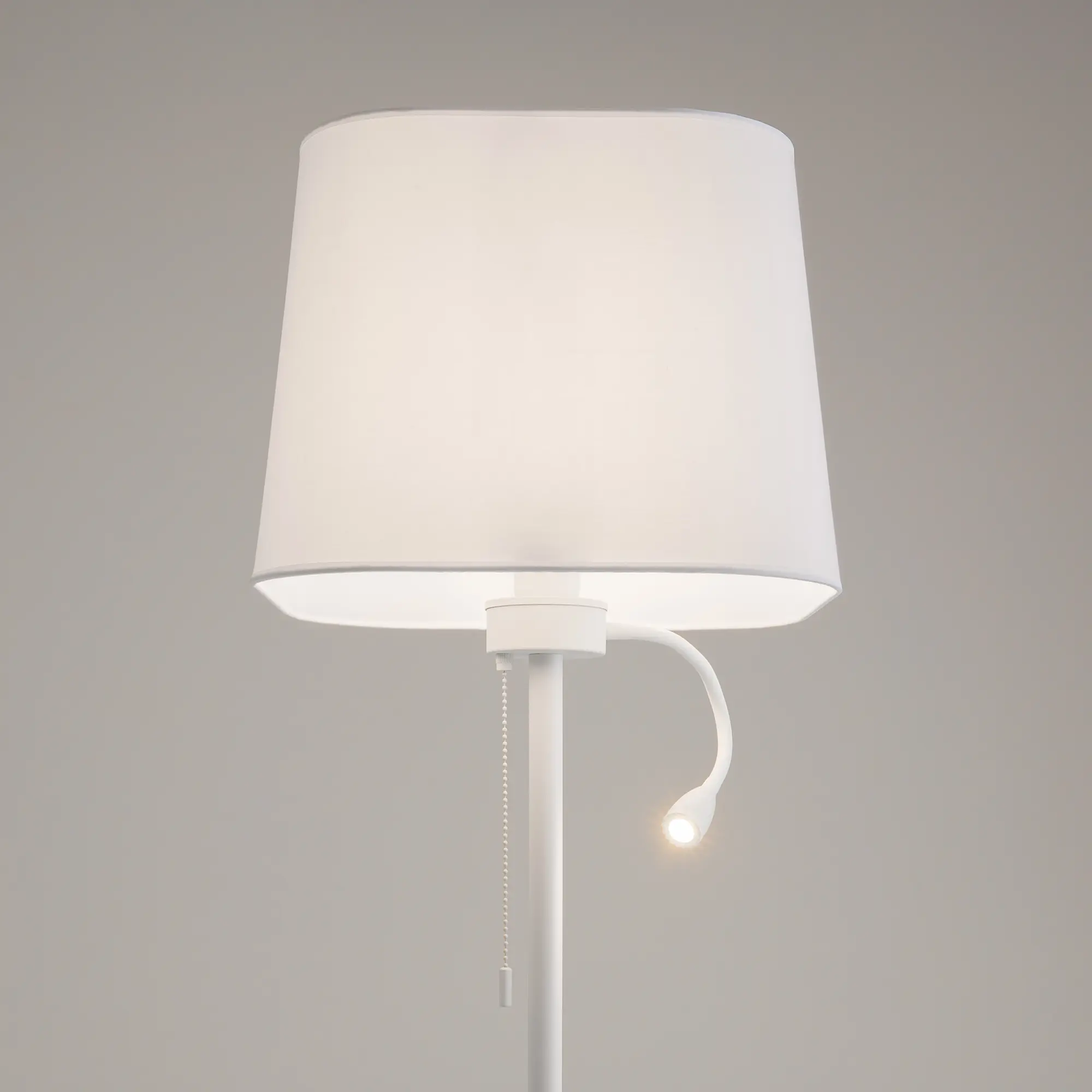 Напольный светильник (торшер) Maytoni Z001FL-L3W-1W