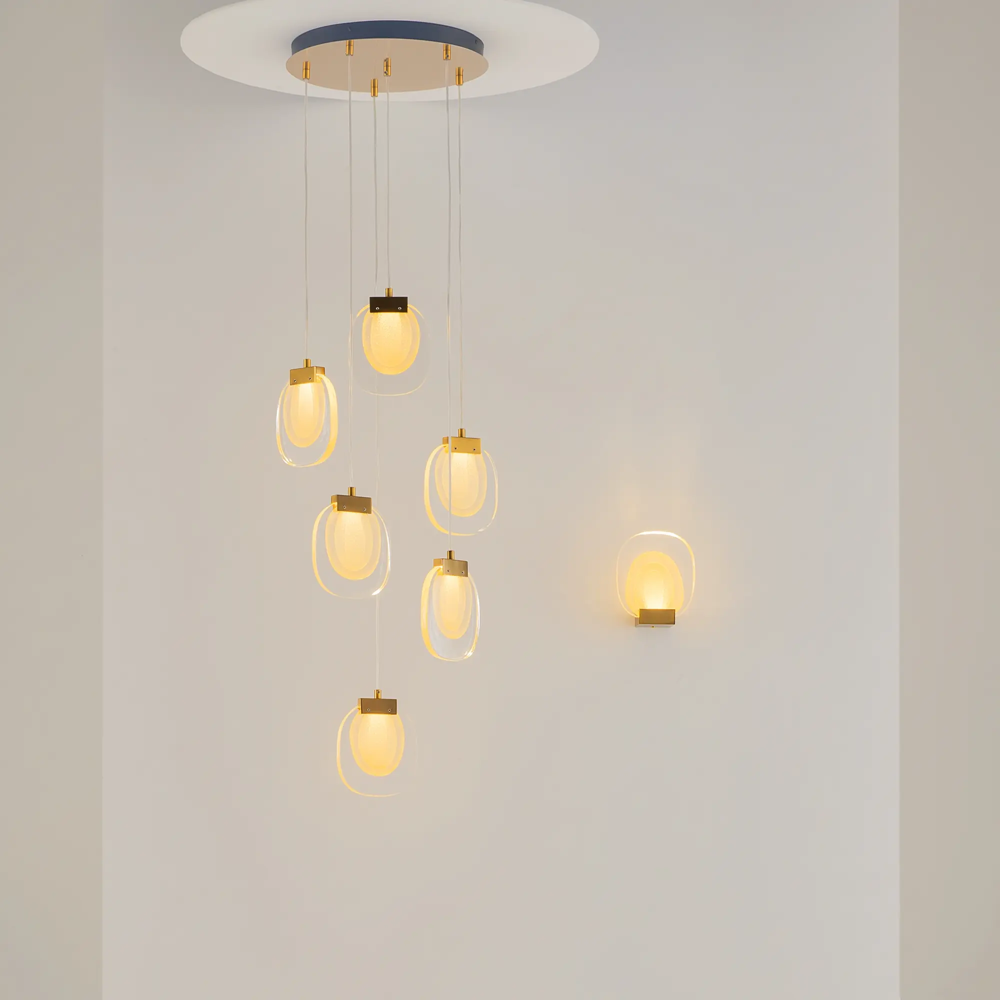 Подвесной светильник Maytoni MOD367PL-L18BBSK