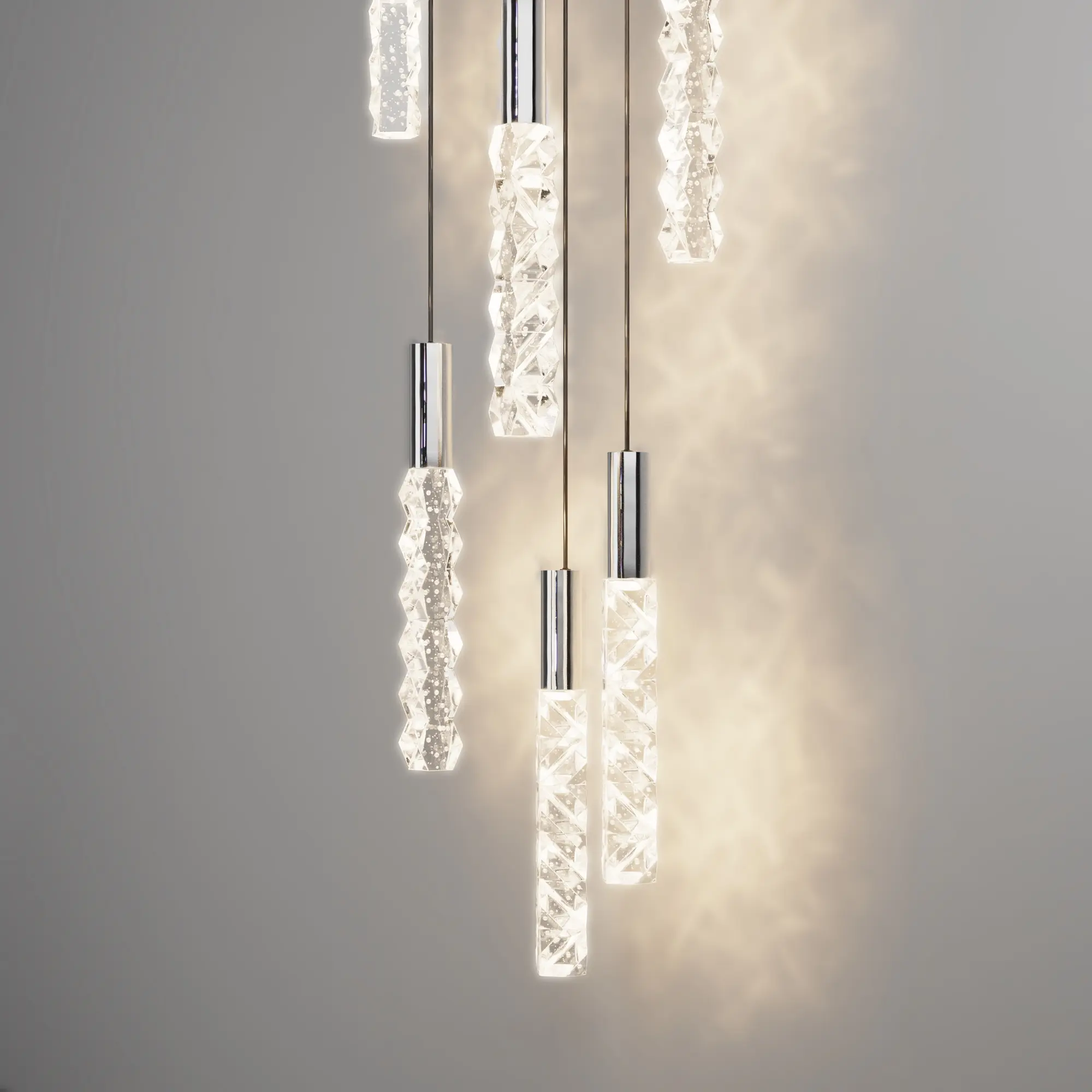 Подвесной светильник Maytoni MOD328PL-L18CH3K