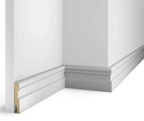 Плинтус МДФ Cosca AP28 под покраску белый с пазом под молдинг  80х16Xх400 мм из экополимера