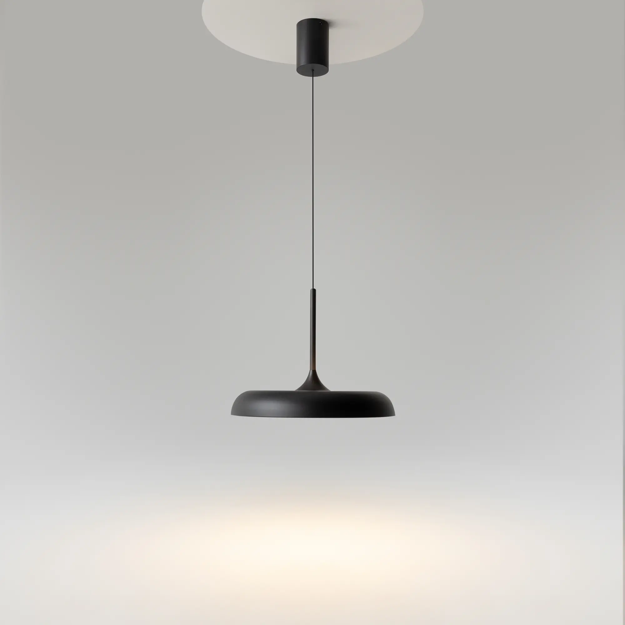 Подвесной светильник Maytoni MOD189PL-L39B3K