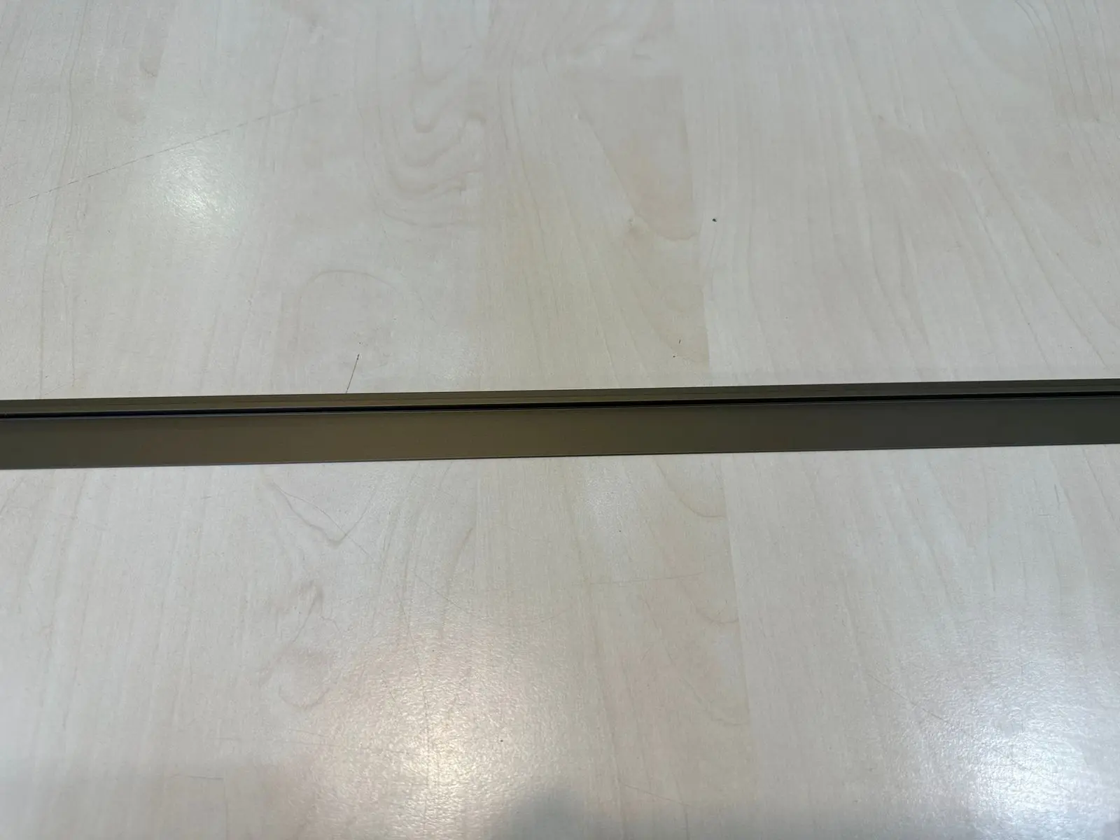 Порог черный для ламината и кварцвинила Pro Design Doorstep 571 900 мм