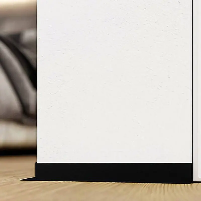 Микроплинтус BFM ProFILE L-образный черный муар 3 m  с пружинами