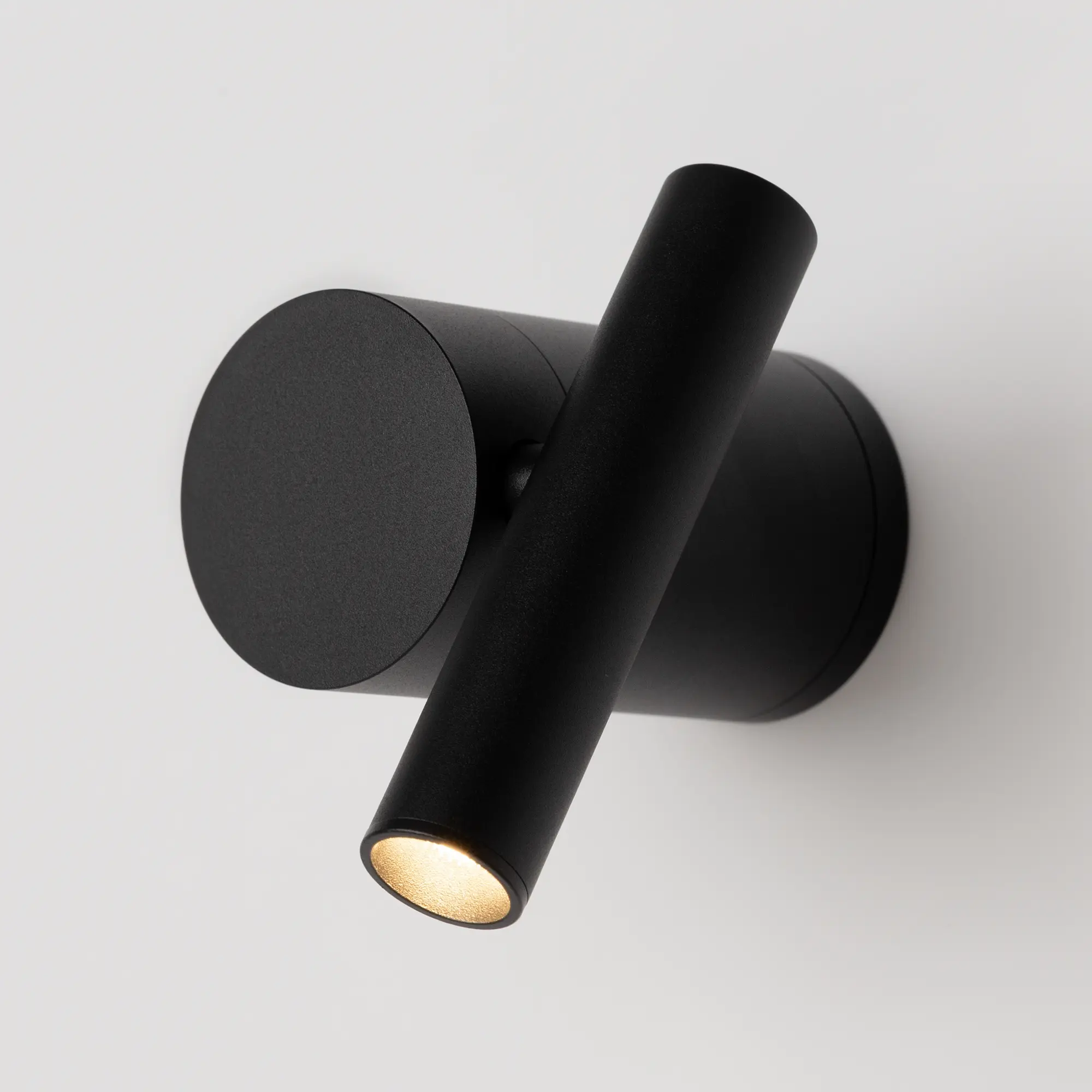 Настенный светильник (бра) Maytoni MOD433WL-L3B3K1