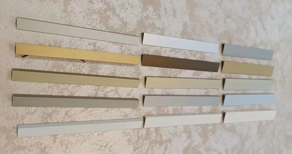 Микроплинтус Laconistiq плюсы и минусы