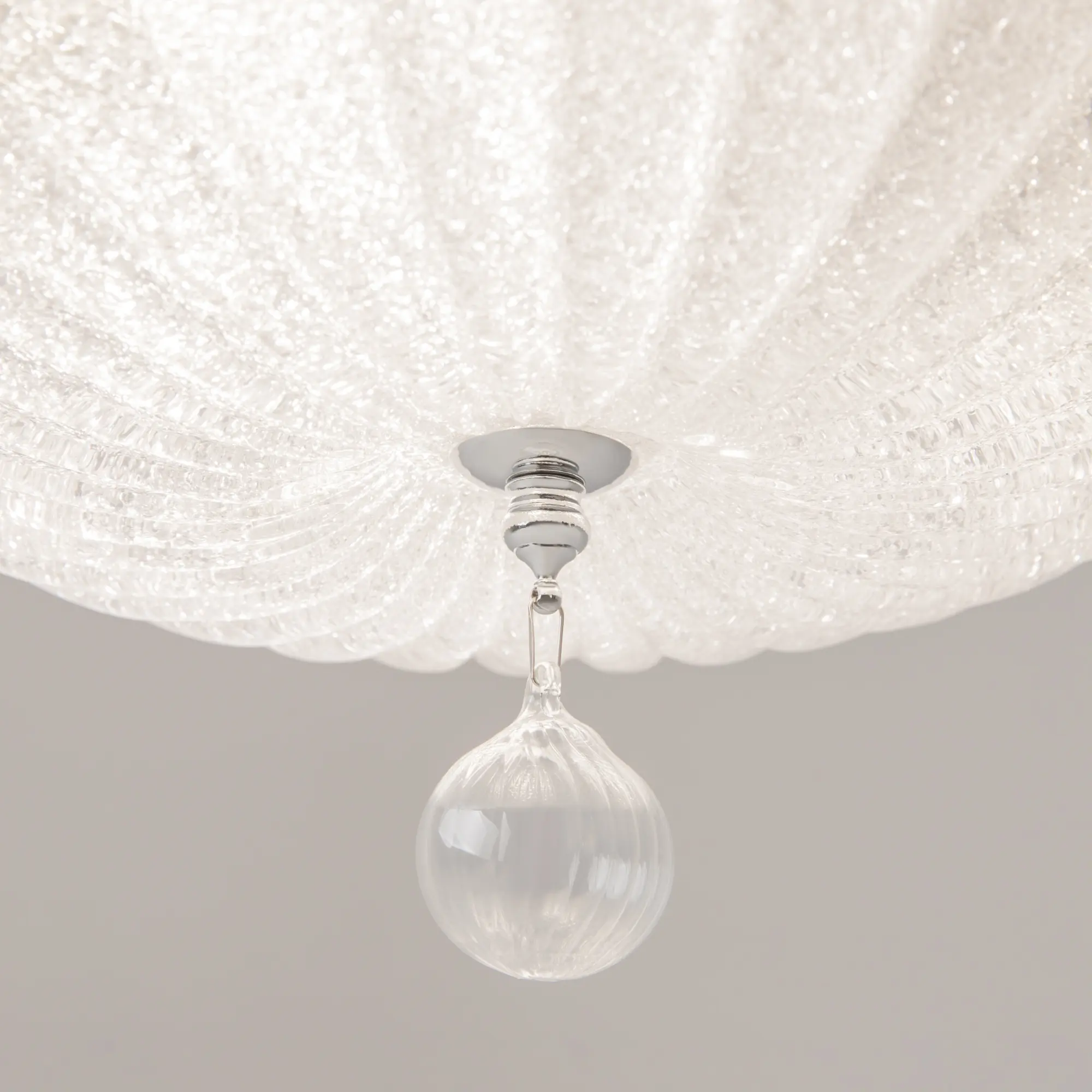 Потолочный светильник Maytoni C216-CL-03-N