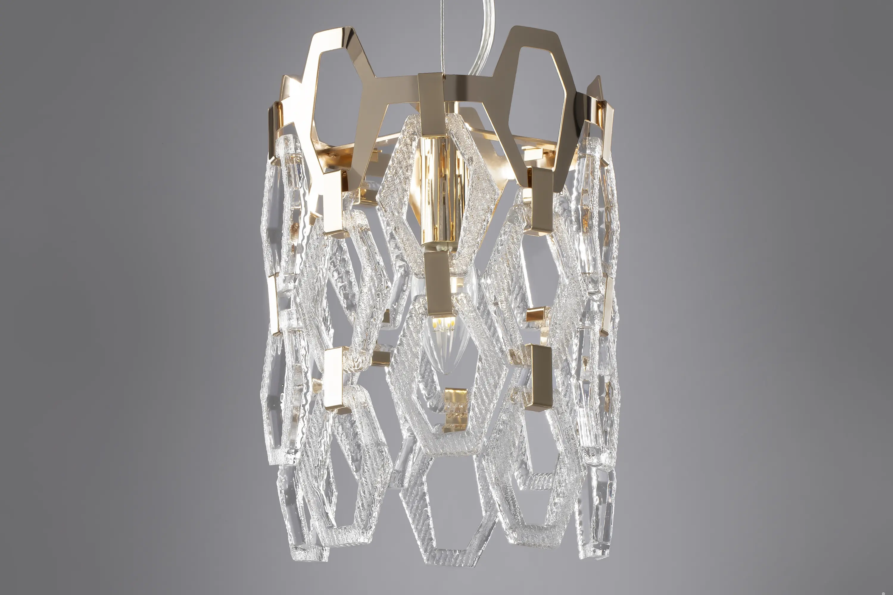 Подвесной светильник Maytoni MOD490PL-01G