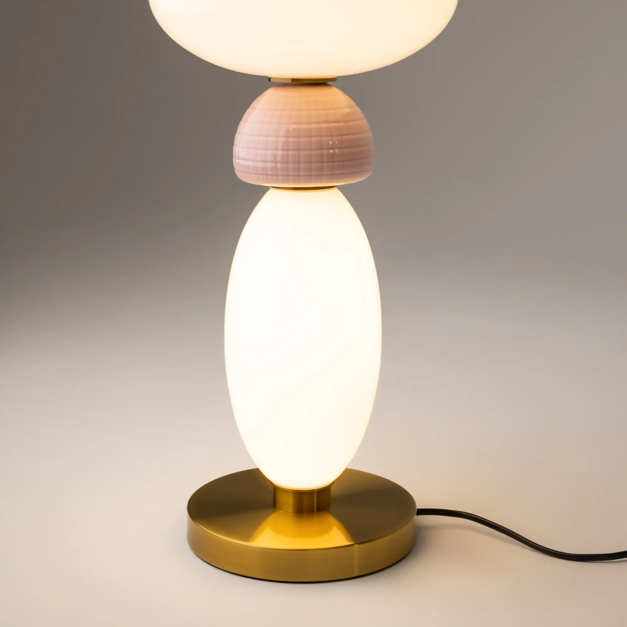 Настольный светильник Maytoni MOD297TL-L24BS3K