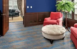 Пробковый пол с дизайном под дерево