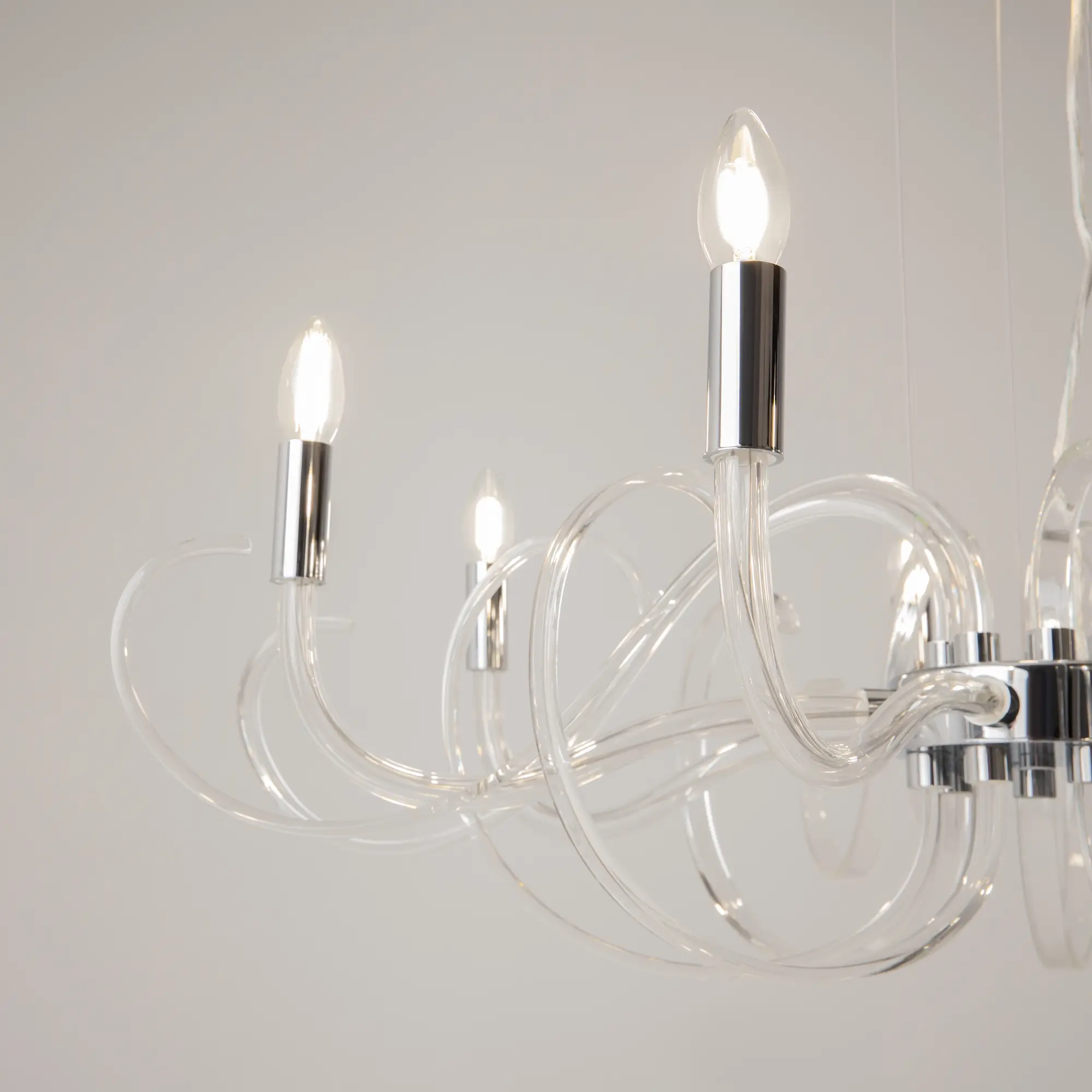 Люстра Maytoni MOD051PL-07TR