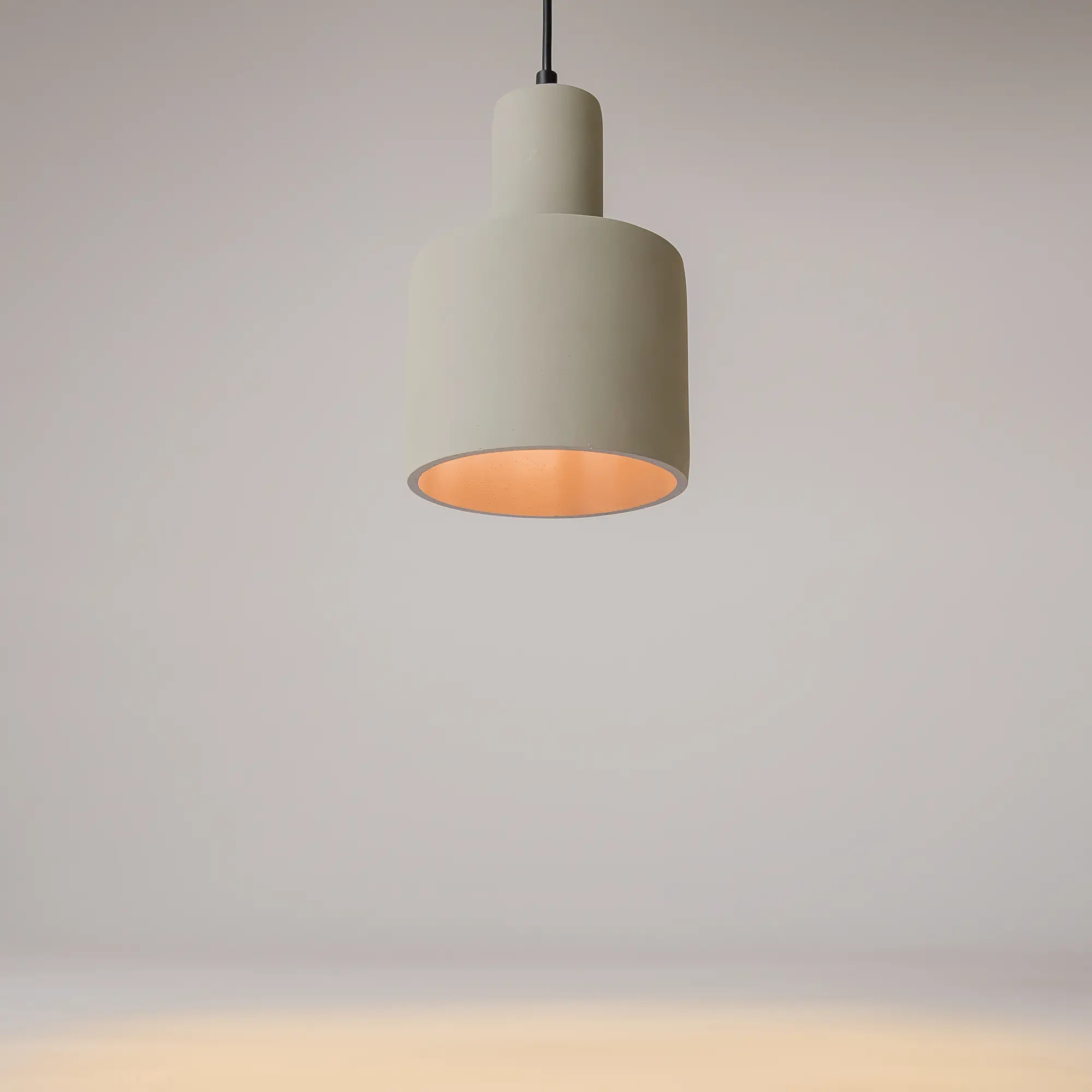 Подвесной светильник Maytoni T439-PL-01-GR