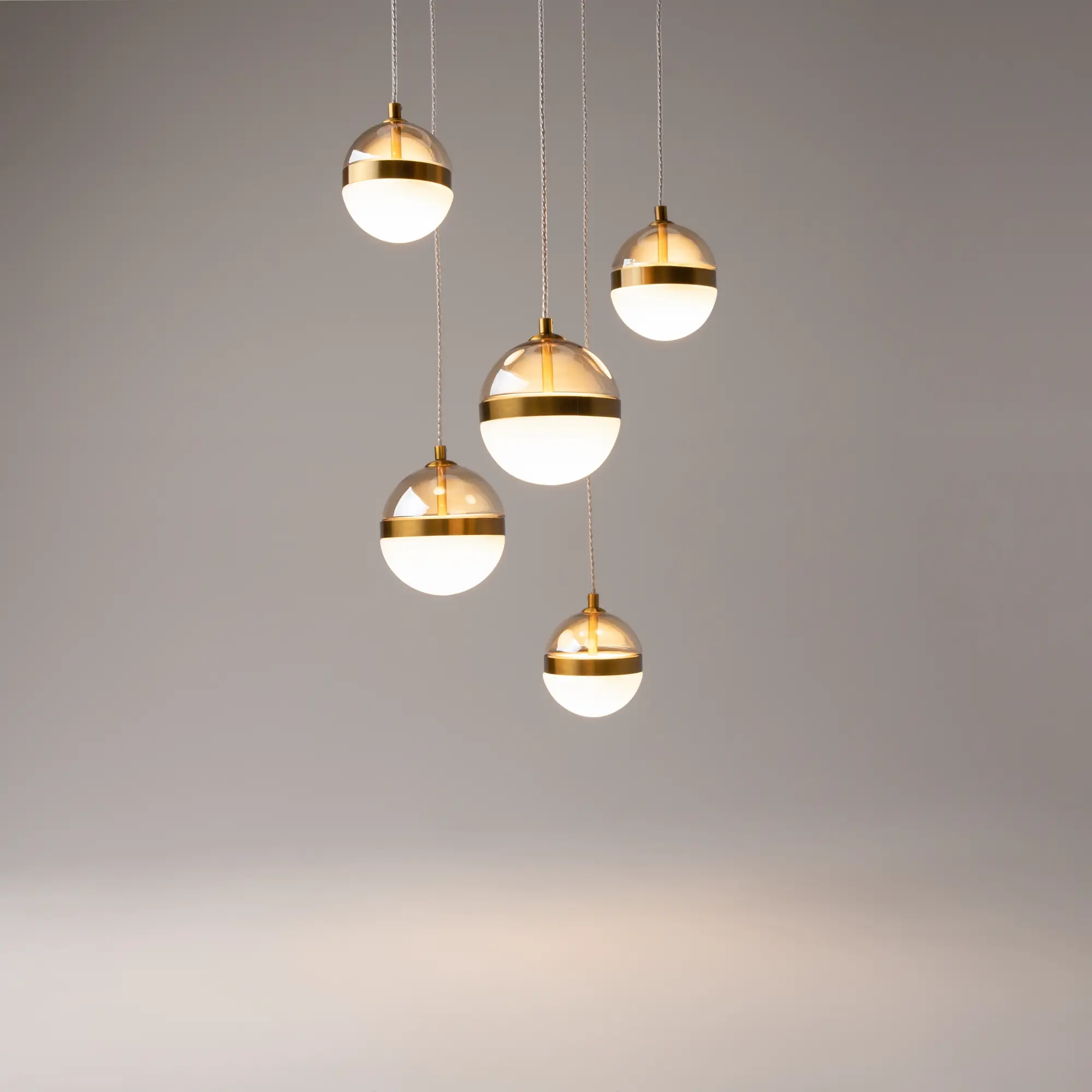 Подвесной светильник Maytoni MOD295PL-L60BBS3K