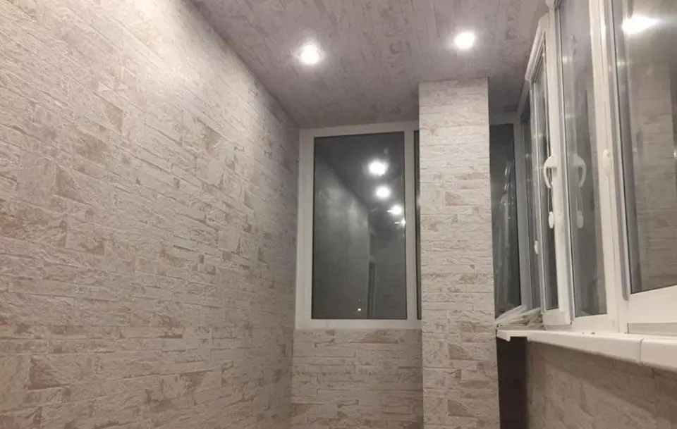 Монтаж настенной пробки в Красноярске