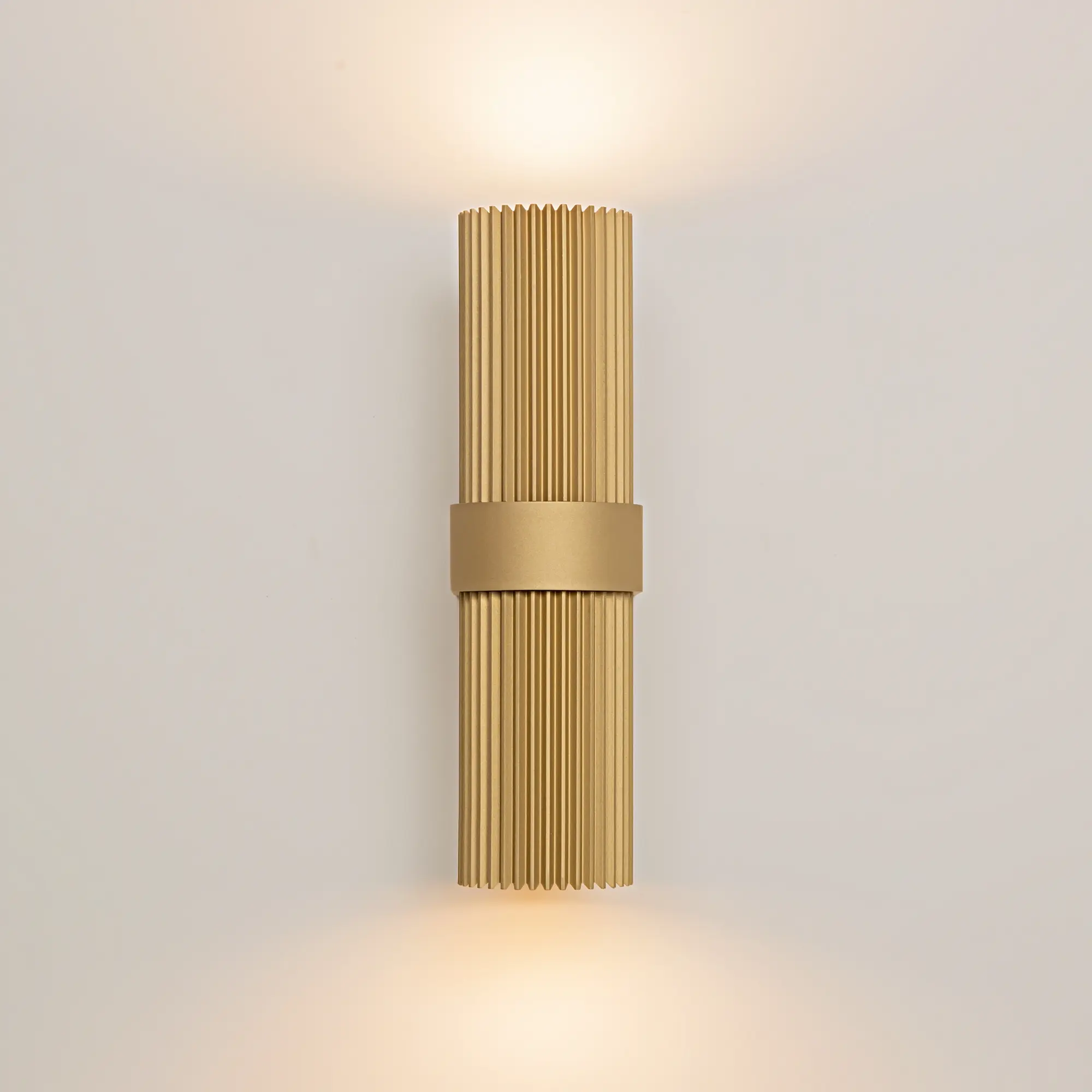 Настенный светильник (бра) Maytoni MOD326WL-02MG