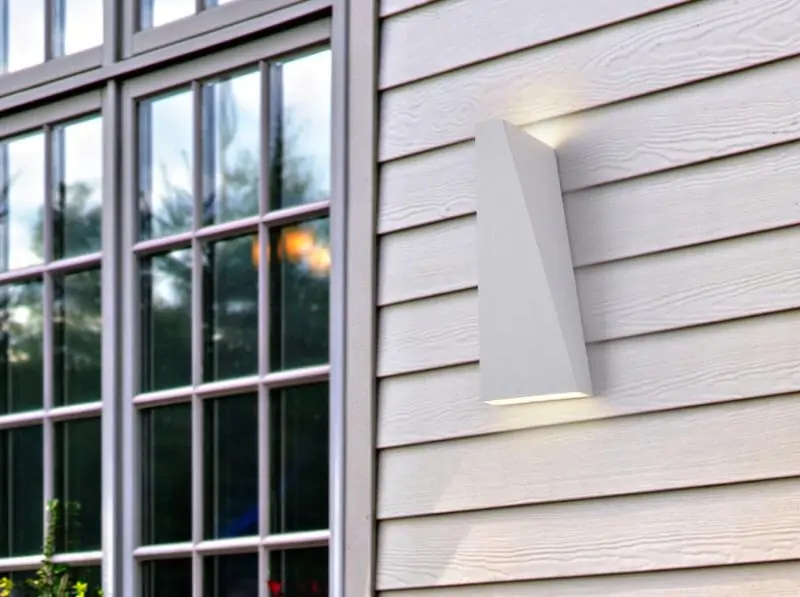 Подсветка от немецкого бренда Maytoni с бесплатной доставкой