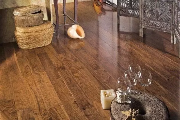 Что лучше выбрать - паркетную доску или ламинат?