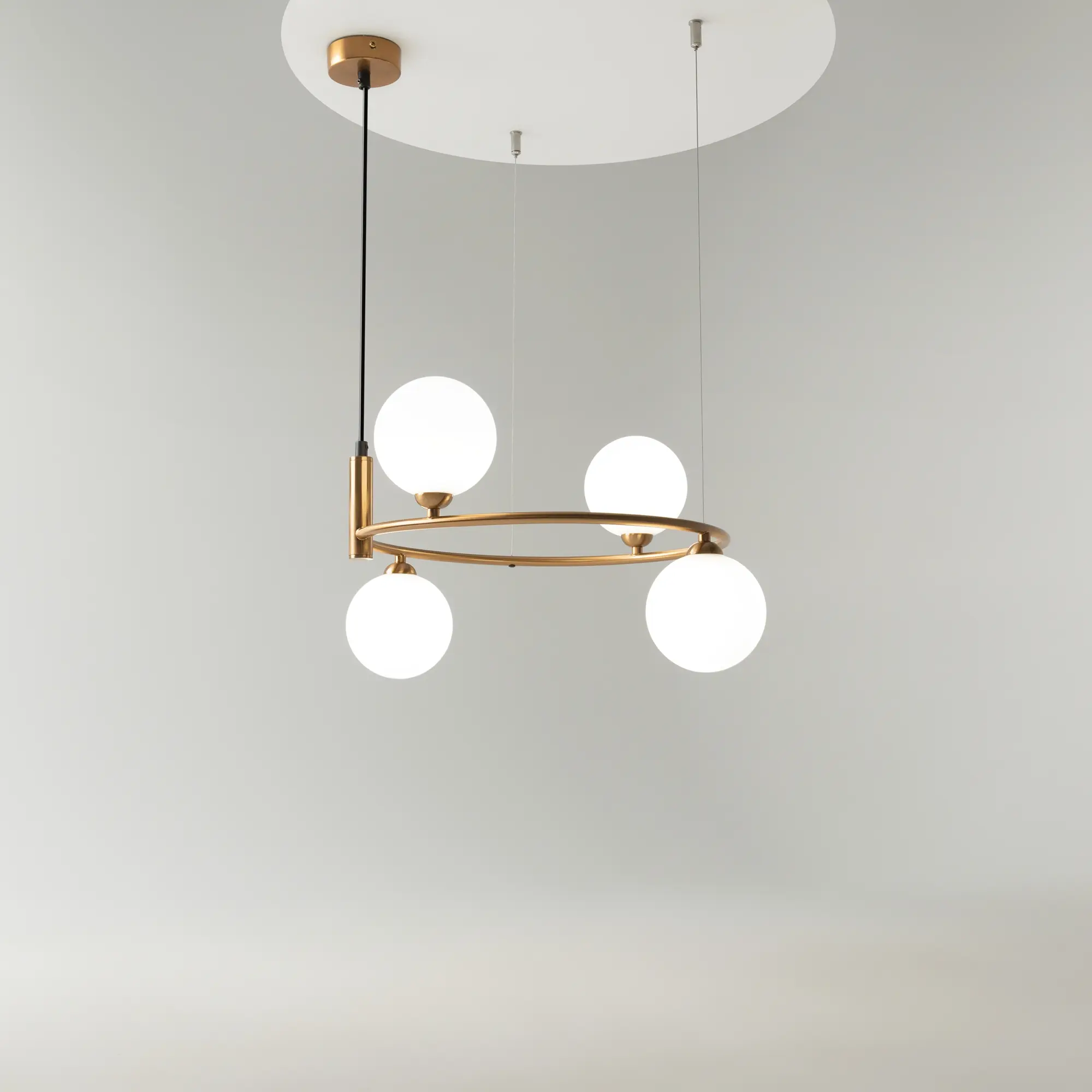 Подвесной светильник Maytoni MOD013PL-04BS1