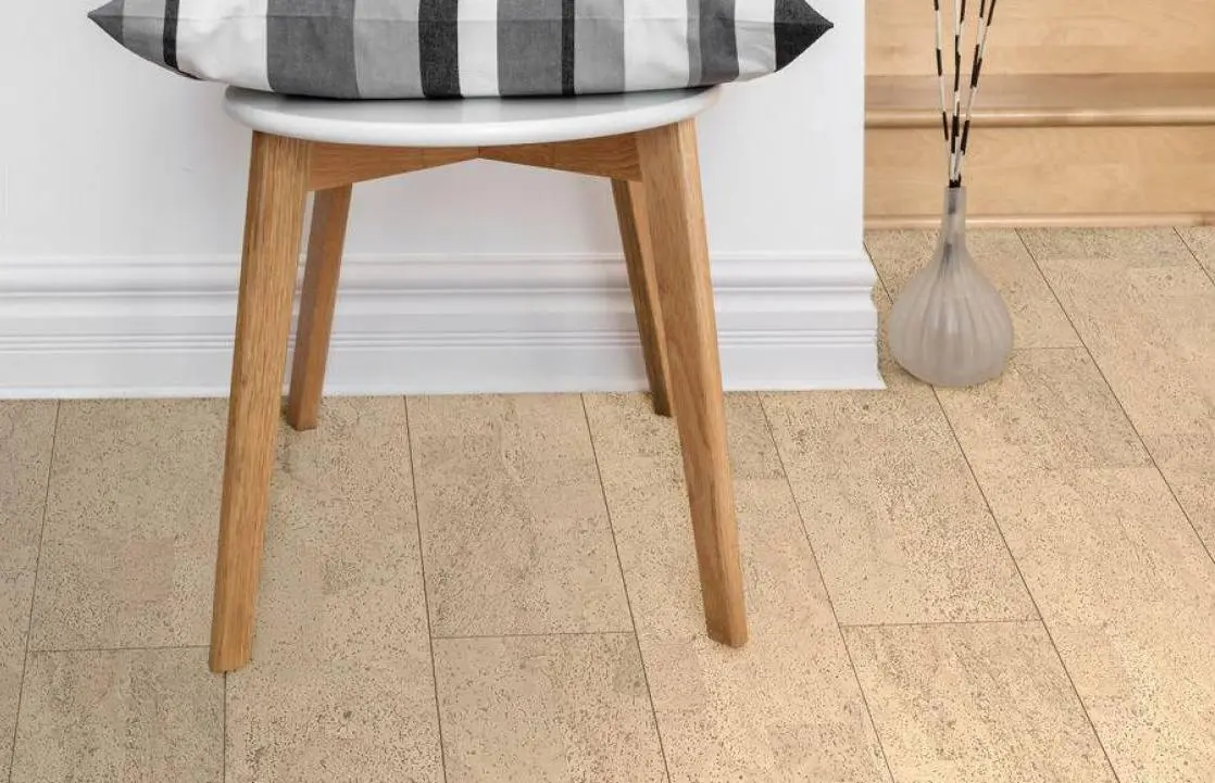 Пробковый пол на замках Fantasie Vanilla плюсы