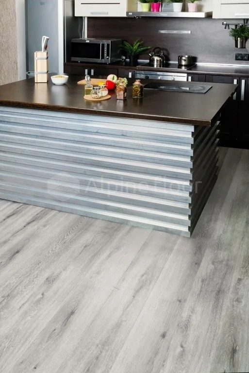 Купить ламинат SPC со скидкой