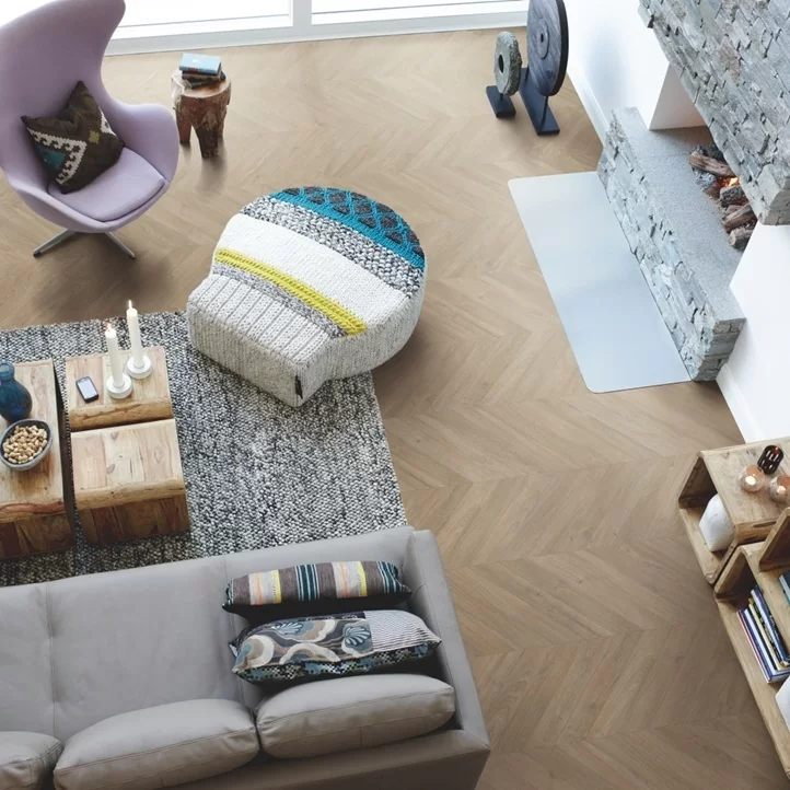 Ламинат Pergo Chevron pro L1254-04164 Дуб Греш в квартире