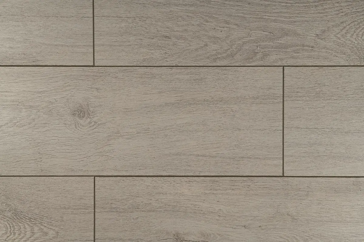 Ламинат Aberhof Cyclone Дуб Кориолис 2804 в квартире