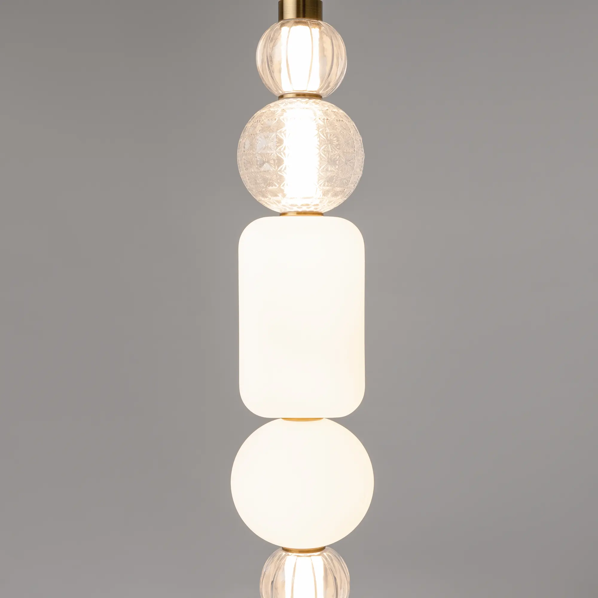 Подвесной светильник Maytoni P069PL-L35G3K