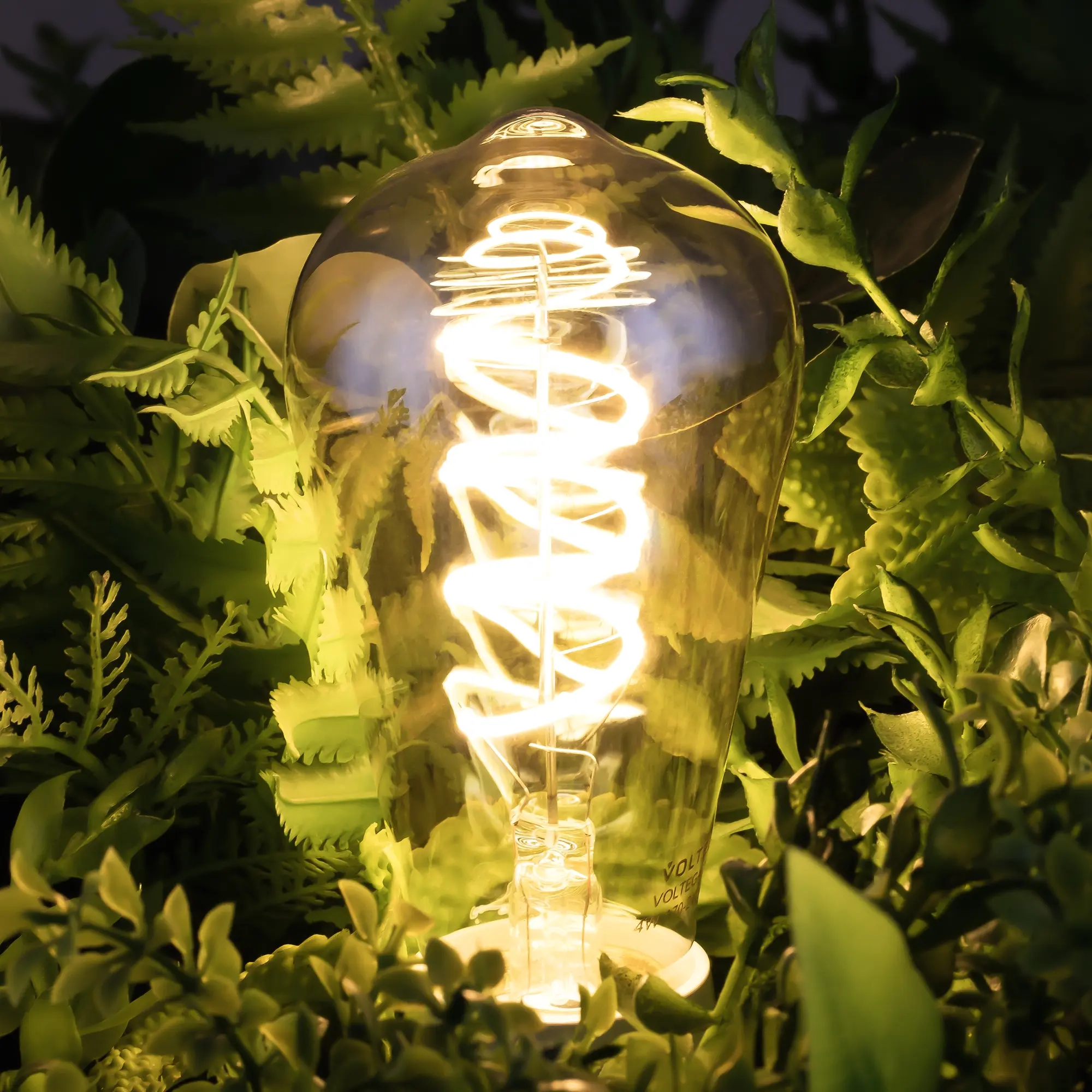 Лампочка Voltega 7077