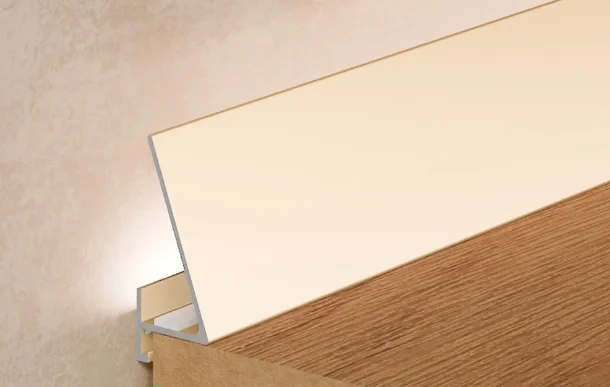 Микроплинтус: L образный, наклонный или классический?