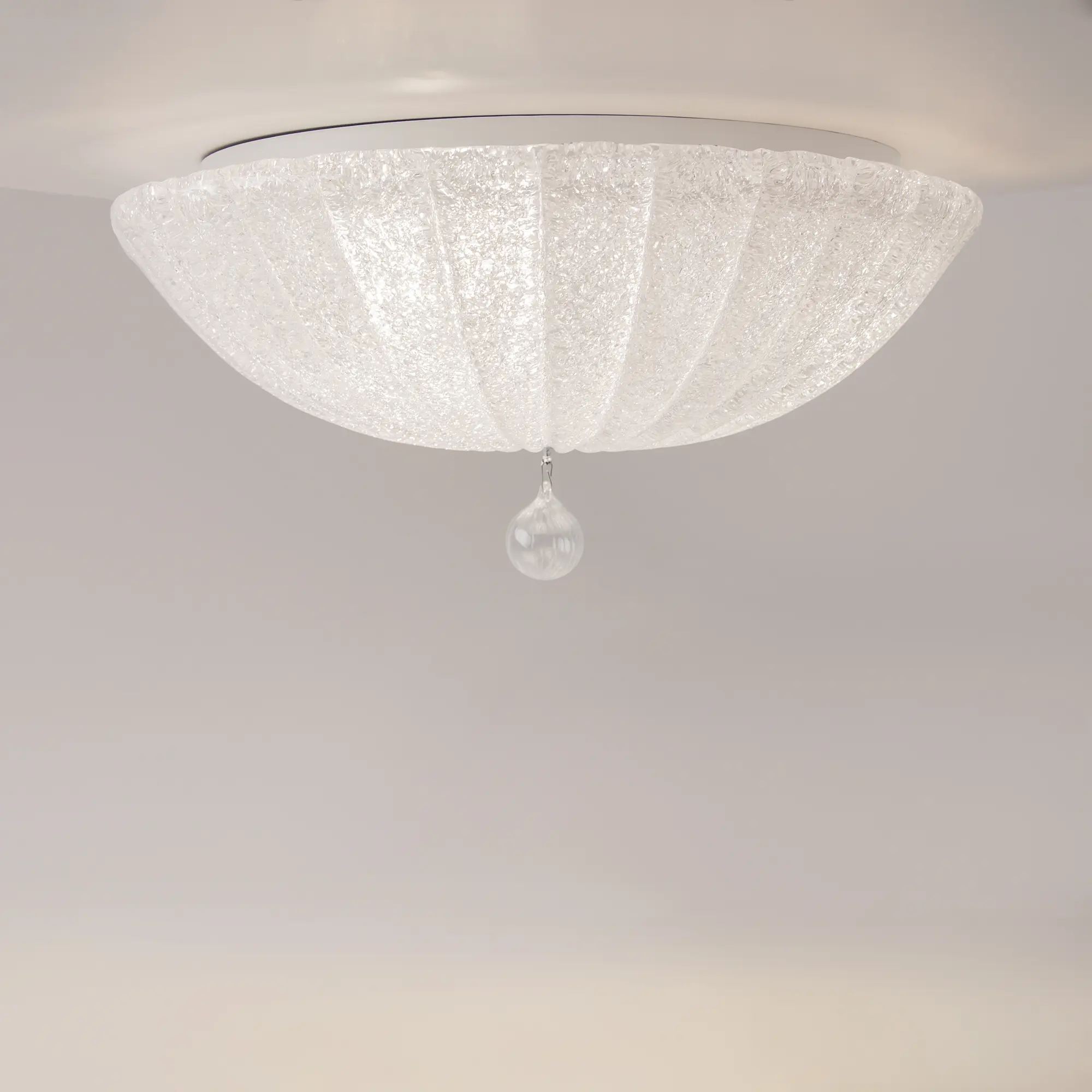 Потолочный светильник Maytoni C216-CL-03-N