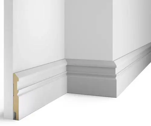 Плинтус МДФ Cosca AP30 под покраску белый с пазом под молдинг 115х16х2400 мм из экополимера